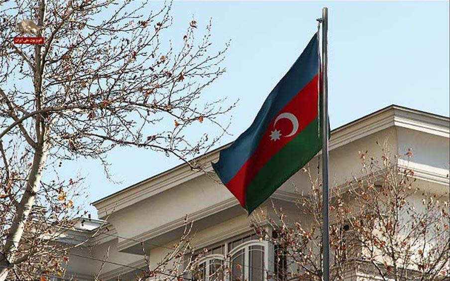 در حمله مسلحانه به سفارت جمهوری آذربایجان در تهران؛ یک تن کشته شد